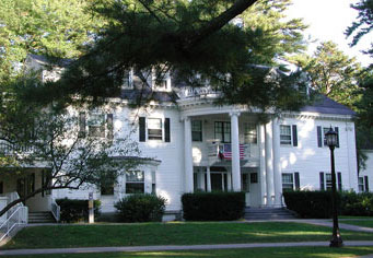 Bowdoin College Dorm