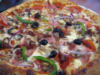 Pizza is a main cause of the freshman 15 A diet of more pizza is one of the causes of the freshman 15